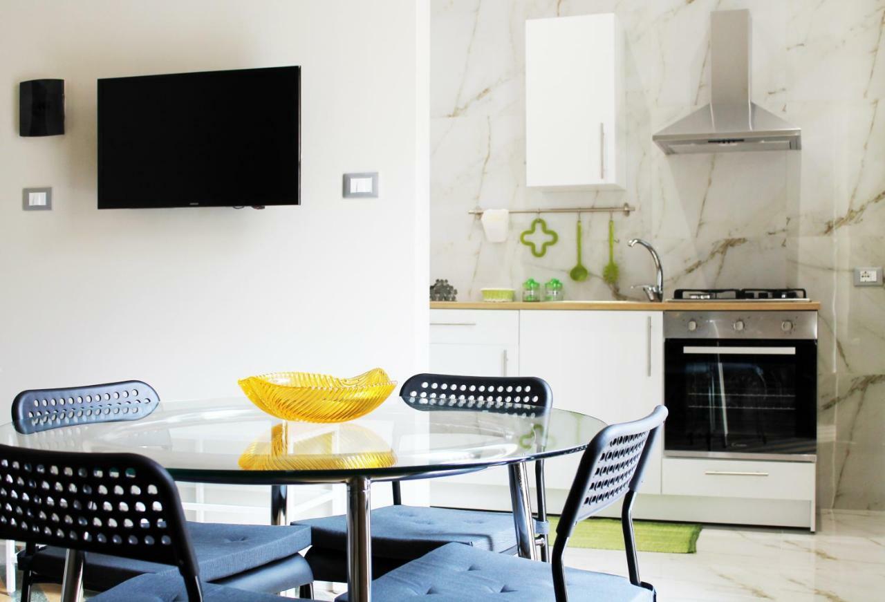 Casa Verdi, Confortevole Bilocale In Centro, 1° P Lägenhet Bagheria Exteriör bild